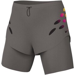 Vêtements Femme Shorts / Bermudas Nike  Marron
