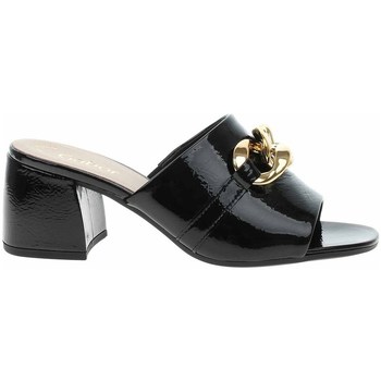 Femme Chaussures Chaussures plates Sandales et claquettes 8374397 Tongs Gabor en coloris Noir 