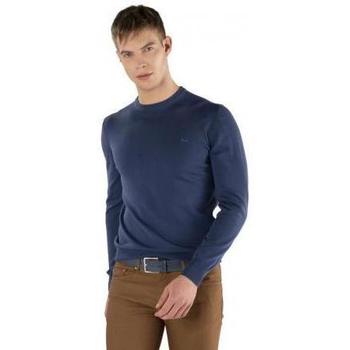 Vêtements Homme Sweats polo-shirts men lighters belts footwear key-chains shoe-care  Bleu