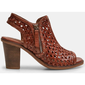 Chaussures Femme Sacs de voyage Bata Sandales en cuir bout ouvert Famme Marron
