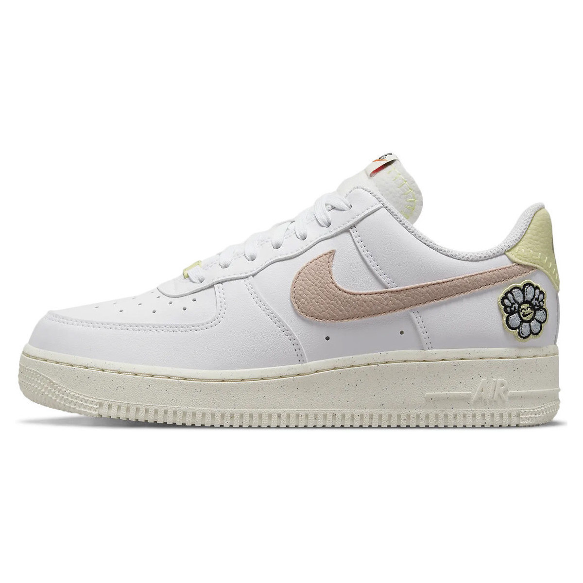 Chaussures Femme Baskets basses Nike Air Force 1 '07 SE Blanc