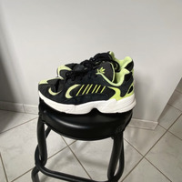 Chaussures Homme Baskets basses adidas Originals Adidas yung 1 Noir