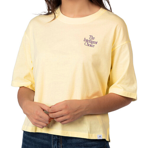 Vêtements Femme T-shirts manches courtes New Balance WT13561SAY Jaune