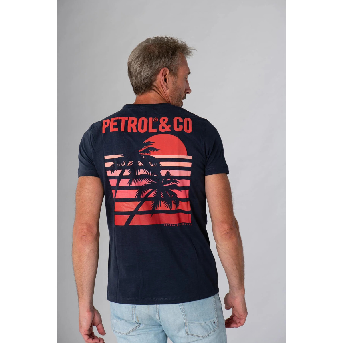 Vêtements Homme Débardeurs / T-shirts Crop sans manche Petrol Industries M-2020-TSR604 5152 MIDNIGHT NAVY Bleu
