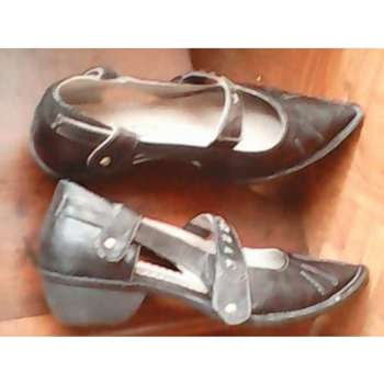 Chaussures Femme Escarpins L'emotion Sandales escarpins noires L'Emotion T 39 Noir