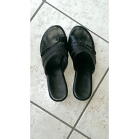 Chaussures Femme Sandales et Nu-pieds Texto Chaussures ouvertes noires en cuir Noir