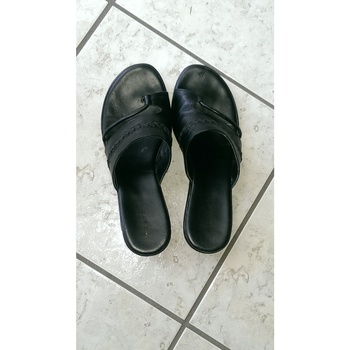 sandales texto  chaussures ouvertes noires en cuir 