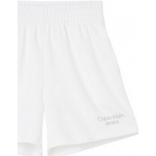 Calvin Klein Jeans Short femme Ref 56543 yaf Blanc Blanc - Vêtements Shorts  / Bermudas Femme 69,90 €