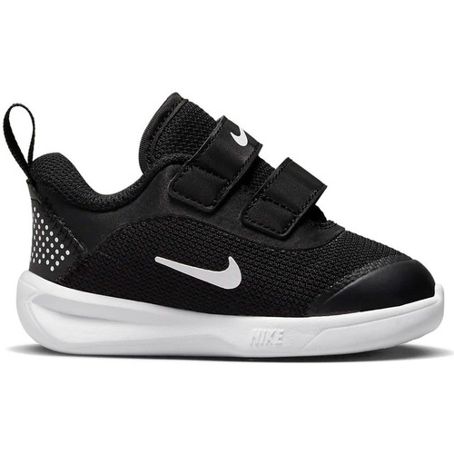 Chaussures Enfant Baskets mode renew Nike Baskets  Omni Multi-court (td) Noir