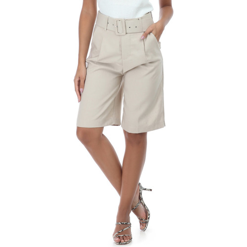 Vêtements Femme MODE Shorts / Bermudas La Modeuse 21103_P57905 Beige