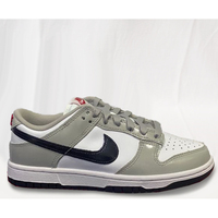 Chaussures Femme Baskets basses Nike Nike Dunk Low ESS Light Iron Ore - DQ7576-001 - Taille : 37.5 FR Gris