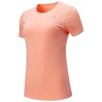 Vêtements Femme T-shirts Marrone manches courtes New Balance WT01157GPK Beige