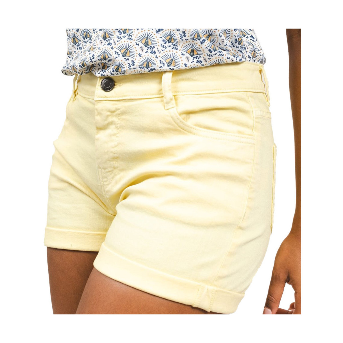 Vêtements Femme Shorts / Bermudas Deeluxe 02T708W Jaune