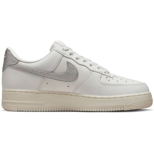Chaussures Baskets basses Femme 194 - Nike Air Force 1 07 W Blanc, nike air  max tr180 anthracite women - 00 €
