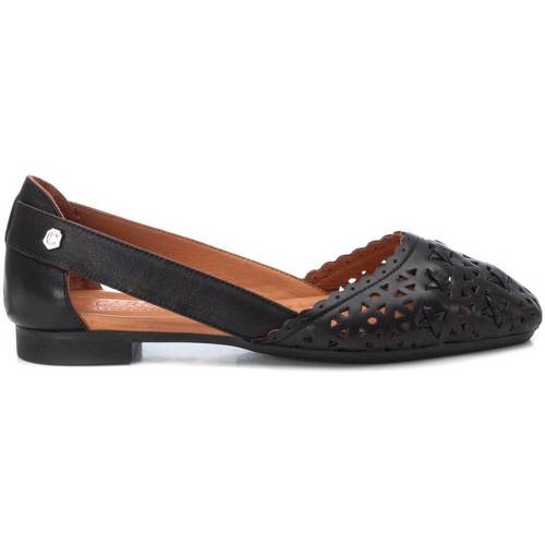 Chaussures Femme Sandales et Nu-pieds Carmela 16067205 Noir