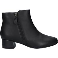 Chaussures Femme Bottines Clarks 26160059 SONSETT ZIP Noir