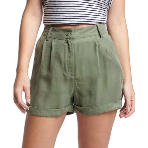 Vêtements Femme Shorts / Bermudas Superdry Short en cupro femme Vert