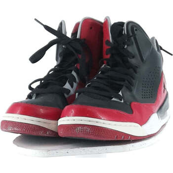 Chaussures Femme Baskets basses epoque Nike paire de baskets  44 Rouge Rouge