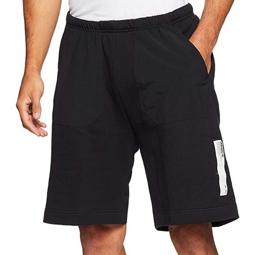 Vêtements Homme Shorts / Bermudas adidas Originals NMD Short Noir