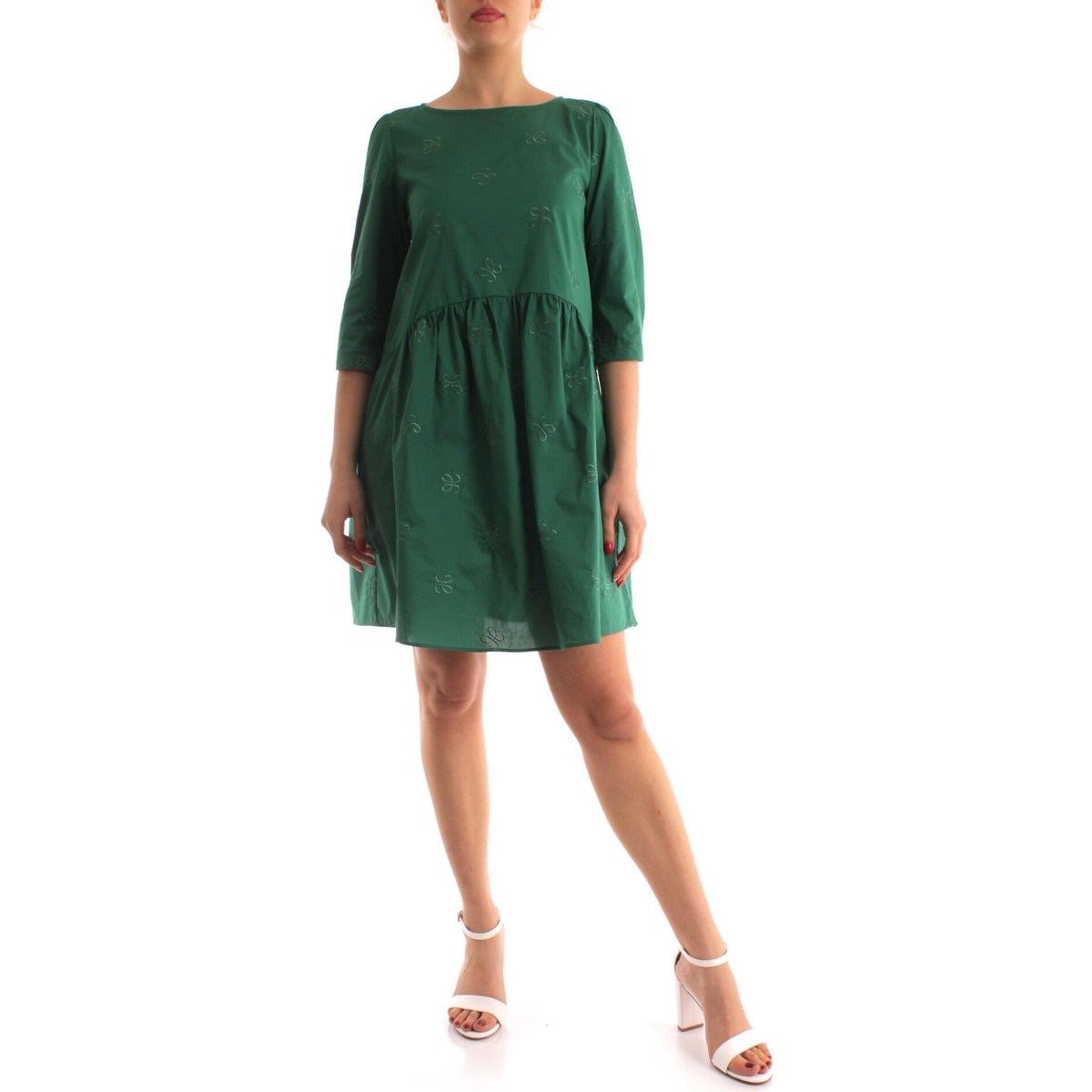 Vêtements Femme Shorts / Bermudas Emme Marella AIRE Vert