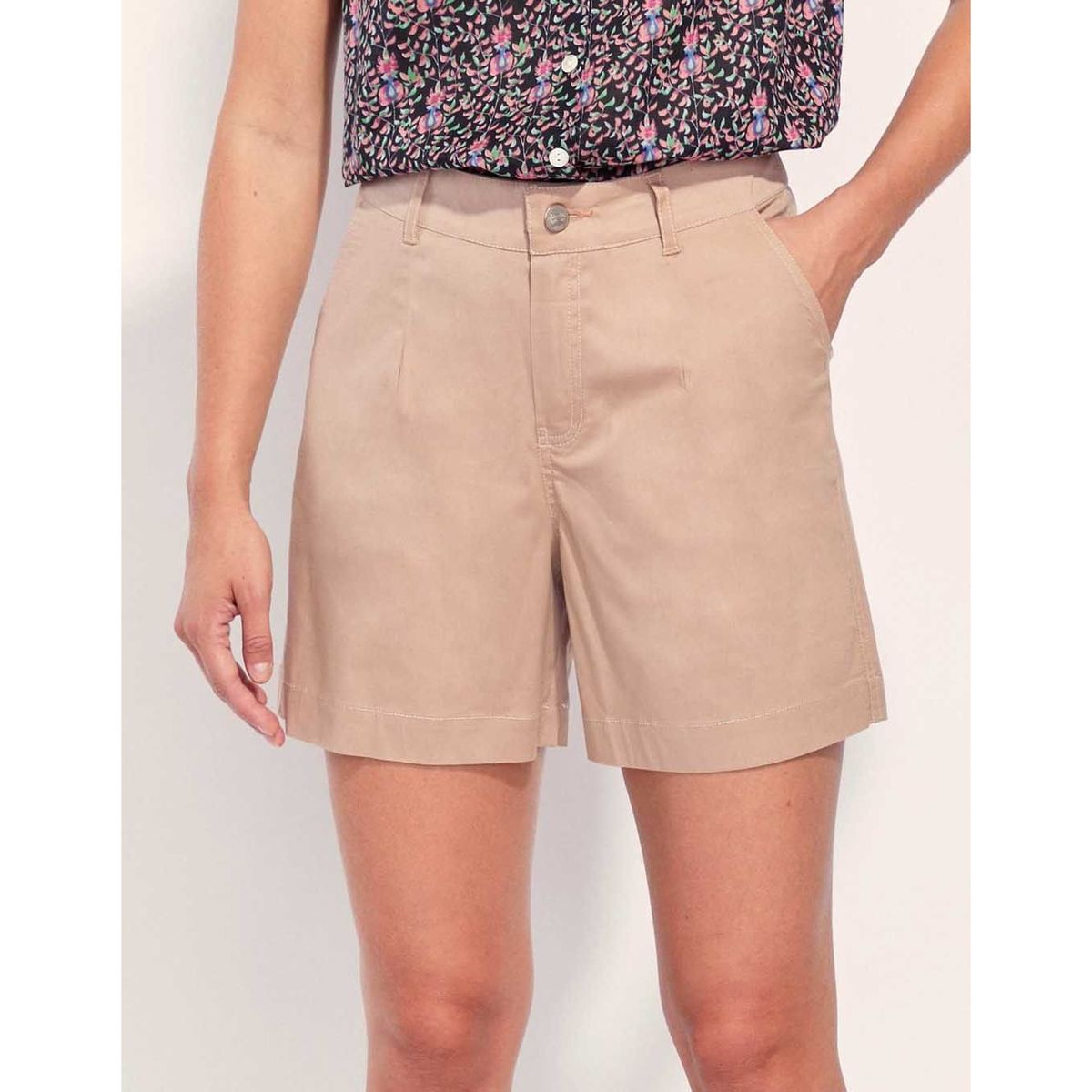Vêtements Femme Shorts ben / Bermudas La Fiancee Du Mekong Short coton LAHAD Beige