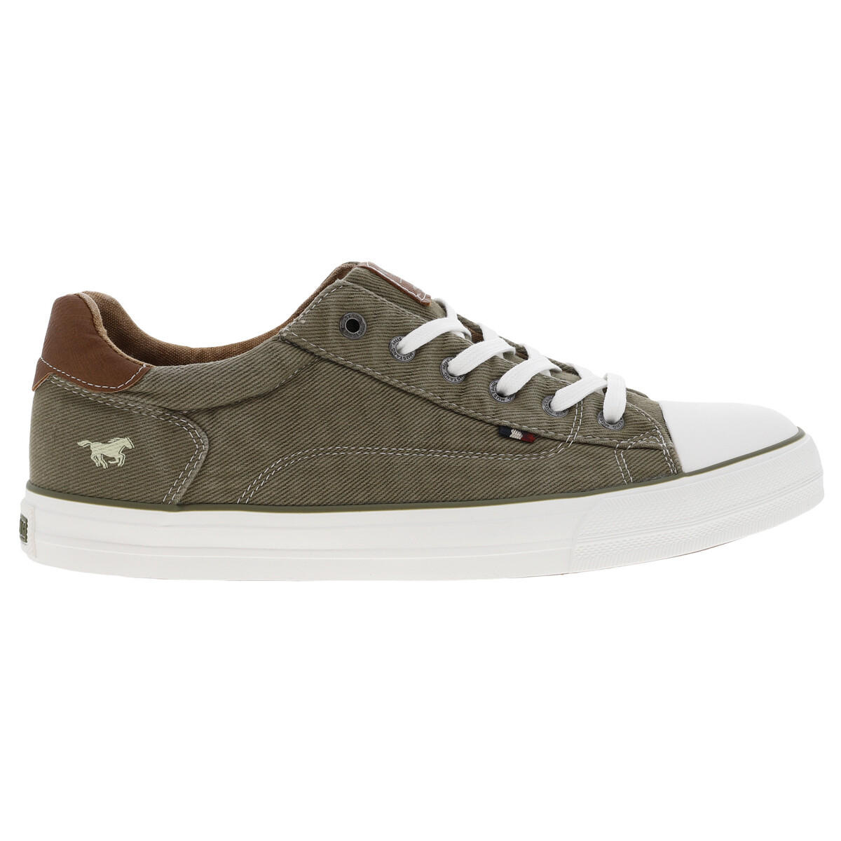 Chaussures Homme Baskets mode Mustang Baskets basses toile Vert