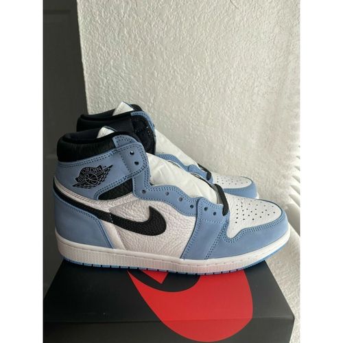 Chaussures Homme Baskets montantes Air Brand Jordan nike air Brand jordan 1 retro high og obsidian unc Bleu