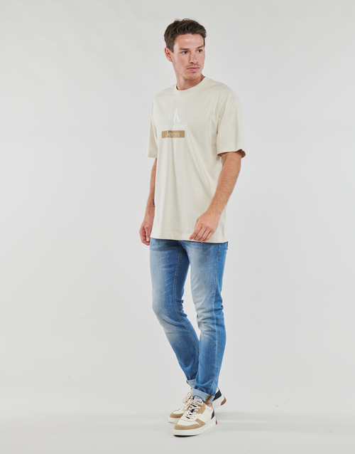 Calvin Klein Jeans STACKED ARCHIVAL TEE