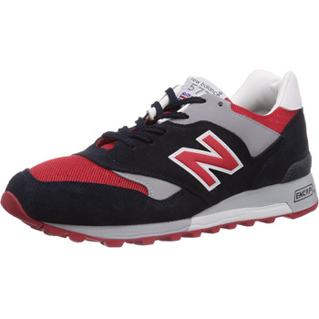 Chaussures Homme Baskets mode New Balance M577SMR, made in UK Noir