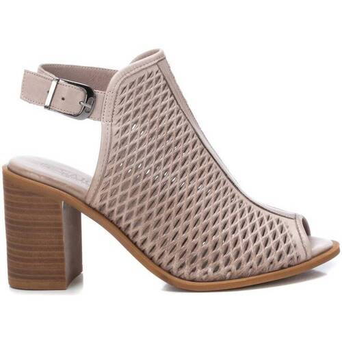 Chaussures Femme Sandales et Nu-pieds Carmela 16064202 Blanc