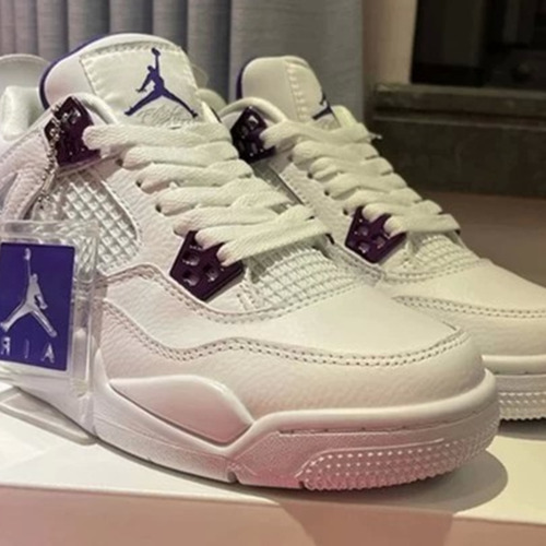 Chaussures Homme Basketball Air Jordan Jordan Brand is releasing a new twist on the iconic Violet