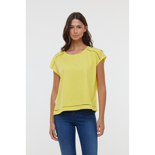 Vêtements Femme Shorts & Bermudas Lee Cooper T-shirt ANIELE SM Lemon Jaune