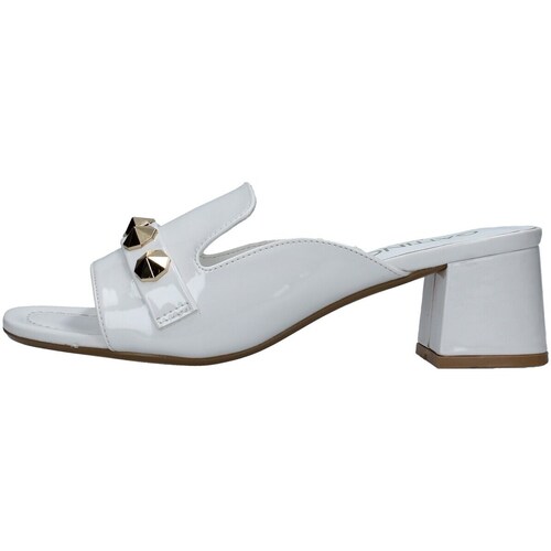 Chaussures Femme Joggings & Survêtements Gattinoni PENSH1347WP Blanc