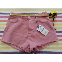 Vêtements Femme Shorts / Bermudas Zara Short rose Rose