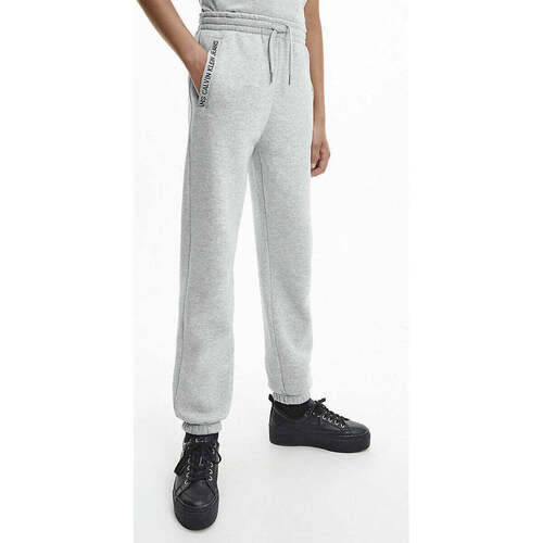 Vêtements Garçon Pantalons de survêtement Calvin Klein Klargula JEANS  Gris