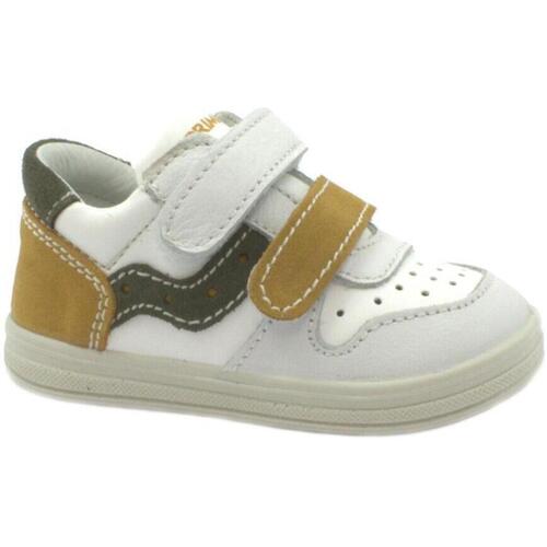 Chaussures Enfant Chaussons bébés Primigi PRI-E23-3853922-BI-b Blanc