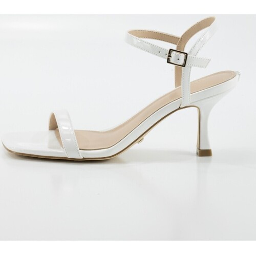 Chaussures Femme Sandales et Nu-pieds Guess Sandalias  en color blanco para señora Blanc