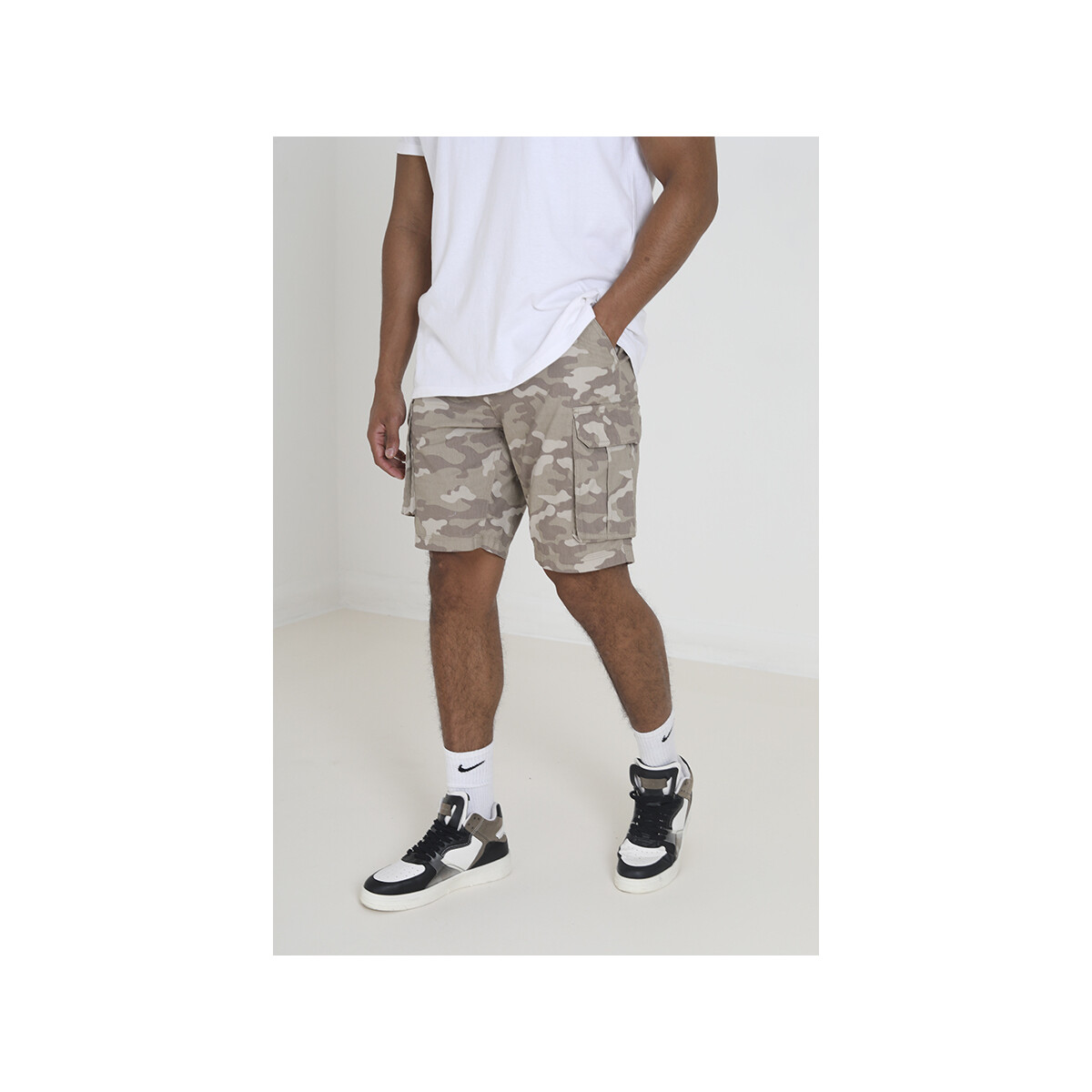 Vêtements Homme Shorts / Bermudas Brave Soul 726 Beige