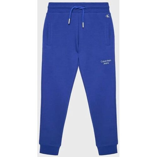 Vêtements Enfant Pantalons Calvin Klein pour JEANS IB0IB01282 STACK LOGO-C66 ULTRA BLUE Bleu