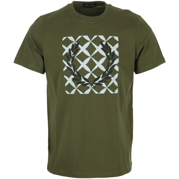 Vêtements Homme T-shirts manches courtes Fred Perry Cross Stitch Printed T-Shirt Vert