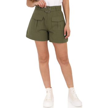 Vêtements Femme MODE Shorts / Bermudas La Modeuse 66199_P153672 Vert