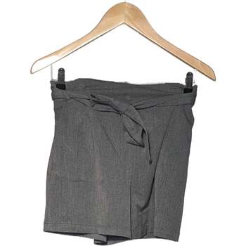 Vêtements Femme Shorts / Bermudas Pull And Bear Short  38 - T2 - M Gris