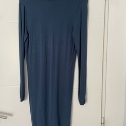 Vêtements Femme Robes longues Etam Robe moulante laine bleue Bleu