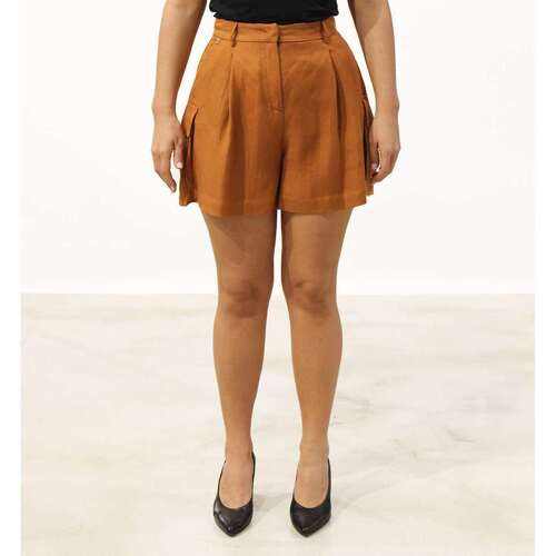 Vêtements Femme Shorts / Bermudas Manila Grace Shorts Con Tasche Marron