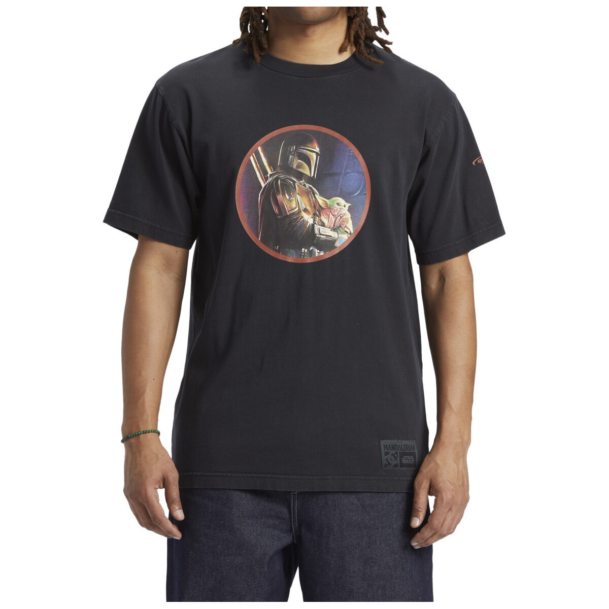 Vêtements Homme T-shirts manches courtes DC Shoes STAR WARS™ x  Mando And The Child Noir