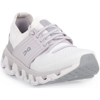 Chaussures Femme Baskets mode On CLOUDSWIFT 3 Blanc