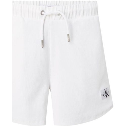 Vêtements Femme Shorts / Bermudas Calvin Klein Jeans Short femme  Ref 60252 YAF Blanc Blanc