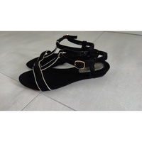 Chaussures Femme Sandales et Nu-pieds Camaieu Sandales plates Camaïeu noir/argent Noir
