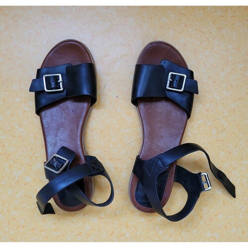 Chaussures Femme Sandales et Nu-pieds Kickers Sandales Kickers Bucidi noires Noir