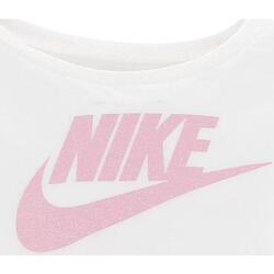 Vêtements Enfant T-shirts manches courtes Nike skylon futura ss tee Blanc